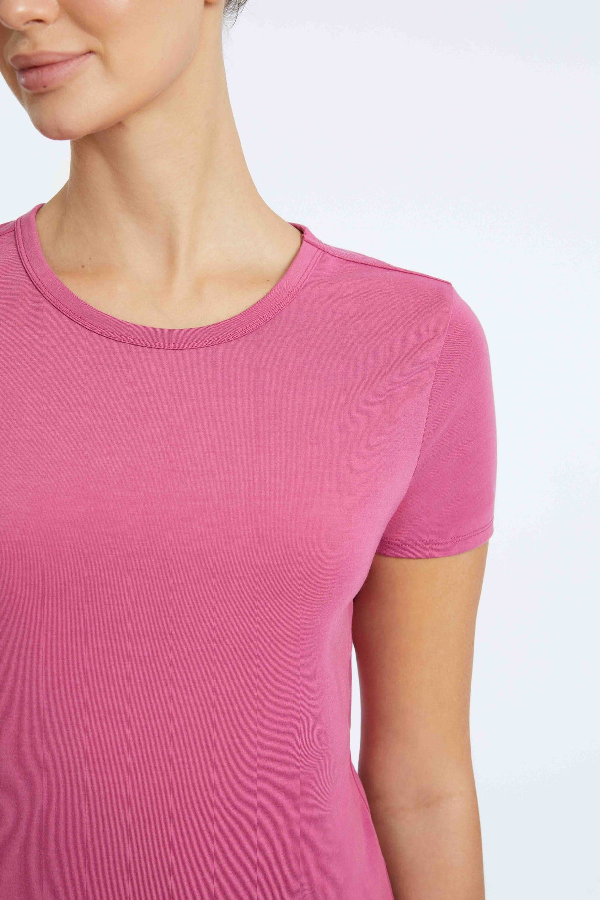 Short Sleeve Fitted Performance Tee